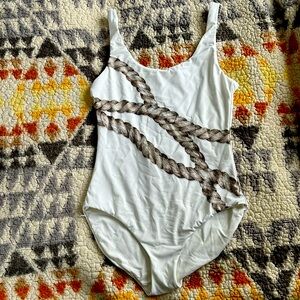 Go sailing one piece white swimsuitt